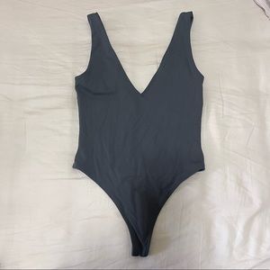 Babaton Contour V-Neck Bodysuit